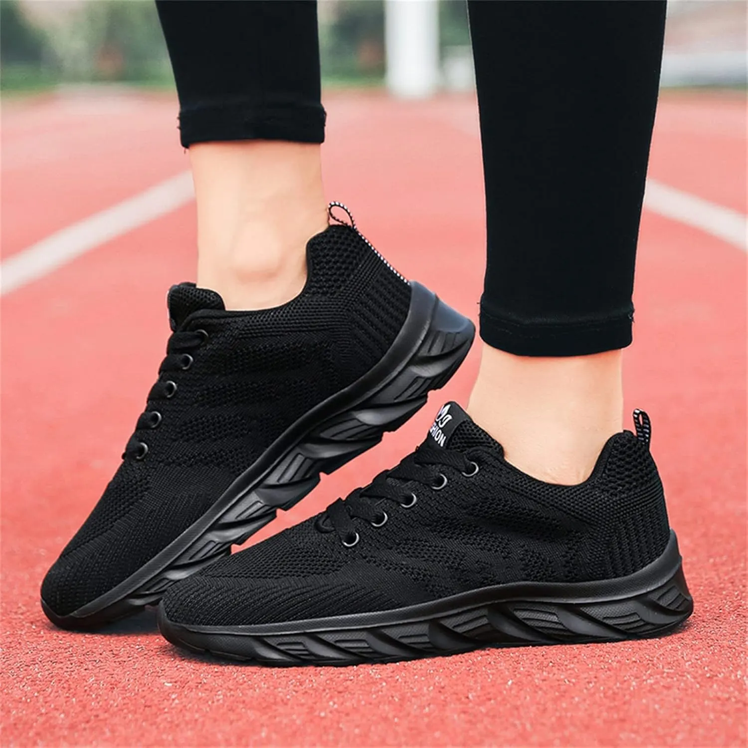 Womens Running Shoes Lightweight Breathable Non Slip Work Shoes for Women Slip on Tennis Shoes Non Slip Gym Workout Walking Sneakers Casual Comfortable Athletic Tennis Sneakers with Memory Foam