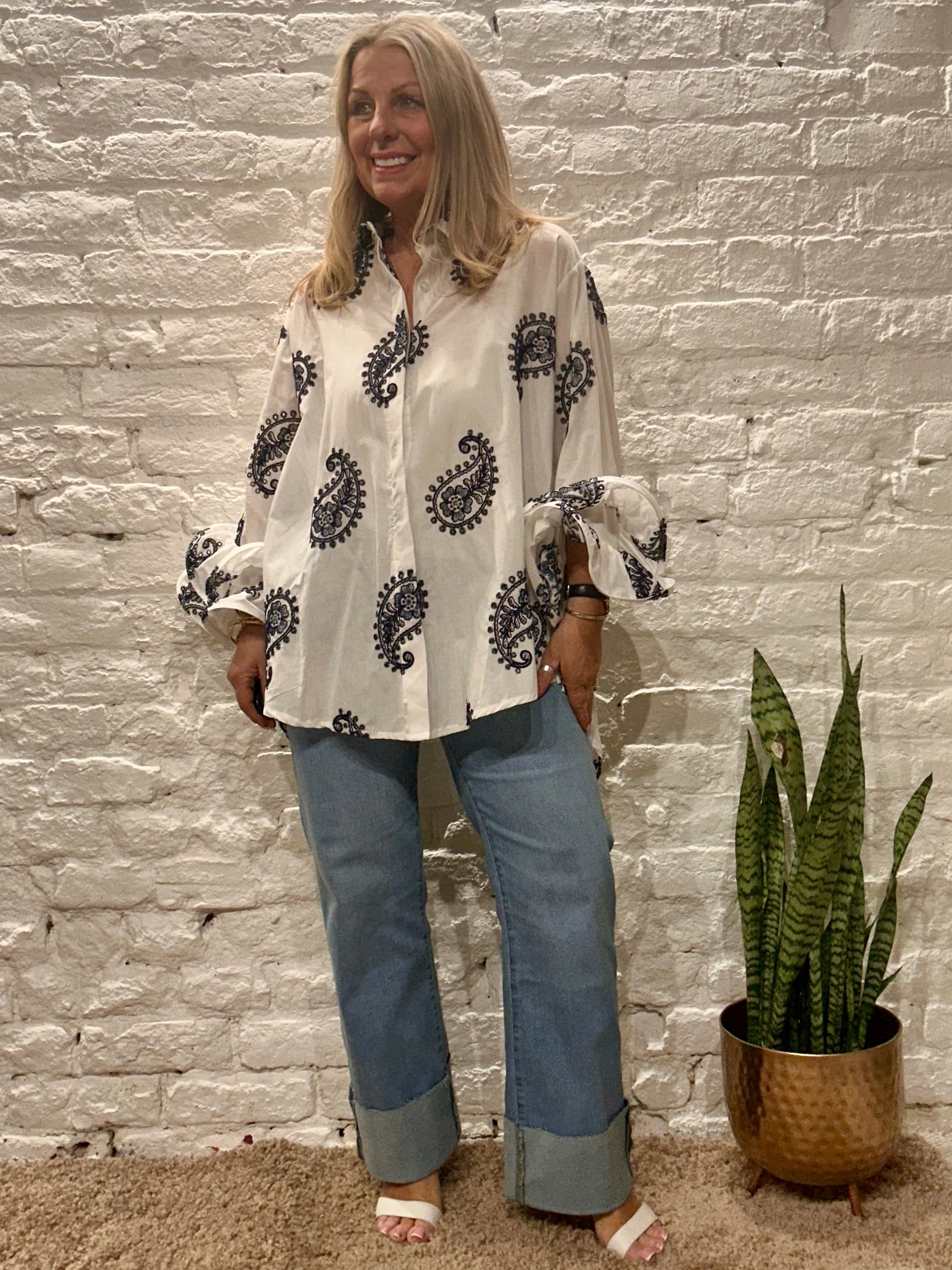 Zeta Otto Structured Sleeve Paisley Embroidered Button Through Shirt