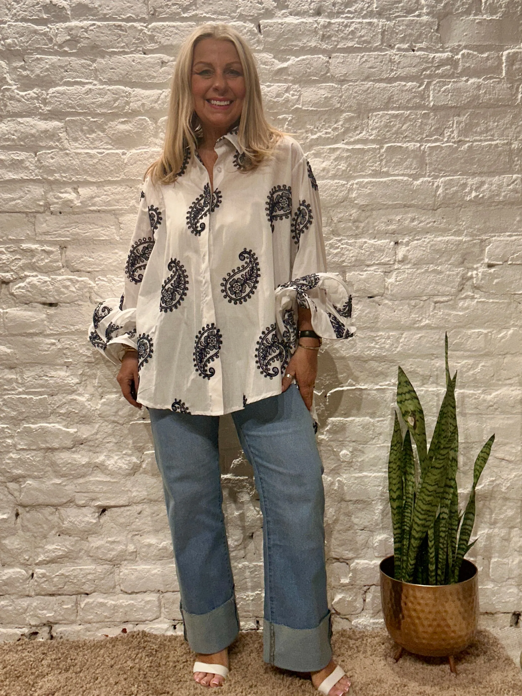 Zeta Otto Structured Sleeve Paisley Embroidered Button Through Shirt